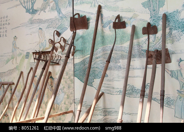 傳統(tǒng)農(nóng)業(yè)工具耙子高清圖片下載_紅動(dòng)中國(guó)